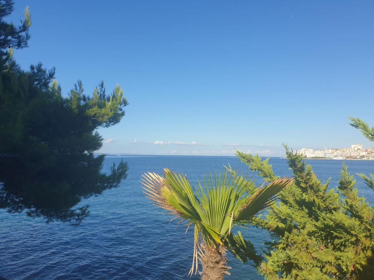 Azzurra Experience Apartment Sarandë エクステリア 写真
