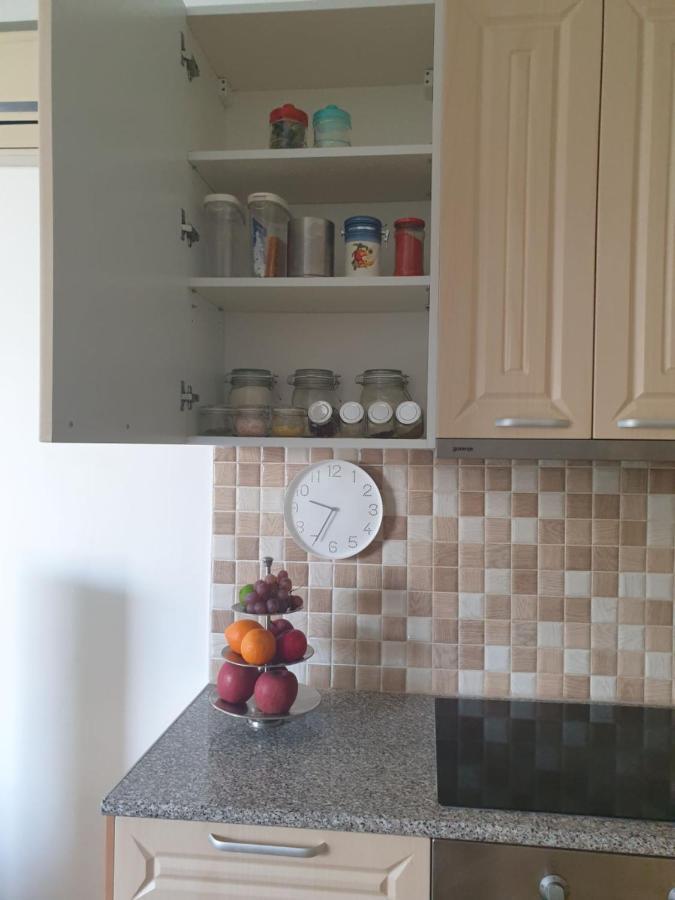 Azzurra Experience Apartment Sarandë エクステリア 写真