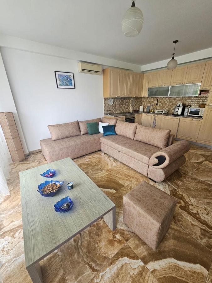 Azzurra Experience Apartment Sarandë エクステリア 写真